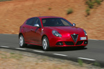 Alfa Romeo Giulietta 1.7 TBi 235 CV Quadrifoglio Verde Turismo Rojo Alfa Exterior Lateral-Frontal 5 puertas
