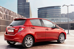 Toyota Yaris Gama Yaris Gama Yaris Turismo Rojo Classic Exterior Posterior-Lateral 5 puertas