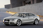 Audi A5 Gama A5 Sportback Gama A5 Sportback Turismo Plata Hielo Metalizado Exterior Frontal-Lateral 5 puertas
