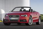 Audi A5 S5 Cabrio 333 CV Gama S5 Cabrio Descapotable Rojo Misano Efecto Perla Exterior Frontal-Lateral 2 puertas