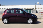 Hyundai i10 Gama i10 Gama i10 Turismo Blushing Red Exterior Lateral 5 puertas
