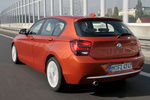 BMW Serie 1 120d Urban Line Turismo BMW M Valencia Orange Exterior Lateral-Posterior 5 puertas