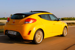 Hyundai Veloster 1.6 GDI 140 CV Sport S Turismo Sunflower Exterior Posterior-Lateral 4 puertas
