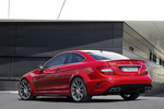 Mercedes-Benz Clase C C 63 AMG Coup&eacute; Black Series AMG Black Series Coup&eacute; Rojo &Oacute;palo Exterior Lateral-Posterior 2 puertas