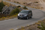 Chevrolet Orlando 2.0 Diesel 163 CV LTZ Monovolumen Smokey Grey Exterior Frontal-Lateral 5 puertas