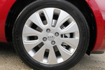 KIA Rio Gama Rio Gama Rio Turismo Signal Red Exterior Llanta 5 puertas