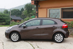 KIA Rio Gama Rio Gama Rio Turismo Wendy Brown Exterior Lateral 5 puertas