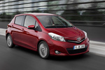 Toyota Yaris Gama Yaris Gama Yaris Turismo Rojo Fuego Exterior Lateral-Frontal 5 puertas