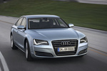 Audi A8 A8 hybrid A8 hybrid Turismo Plata Hielo Metalizado Exterior Lateral-Frontal 4 puertas