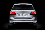 Mercedes-Benz Clase B B 200 CDI BlueEFFICIENCY Gama Clase B con paquete deportivo Monovolumen Plata Polar Metalizado Exterior Posterior 5 puertas