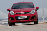 KIA Rio Gama Rio Gama Rio Turismo Signal Red Exterior Frontal 5 puertas