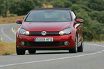 Volkswagen Golf  Cabrio 1.6 TDI CR BMT 105 CV Advance Descapotable Rojo atardecer metalizado Exterior Frontal 2 puertas