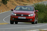 Volkswagen Golf  Cabrio 1.6 TDI CR BMT 105 CV Advance Descapotable Rojo atardecer metalizado Exterior Frontal 2 puertas