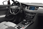 Peugeot 508  RXH 2.0 HDI Hybrid4 Gama 508 RXH Turismo familiar Interior Salpicadero 5 puertas