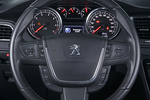 Peugeot 508 SW 1.6 THP 156 Allure Turismo familiar Interior Volante 5 puertas