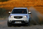 SsangYong Korando D20T 4x4 175 CV Limited Todo terreno Grand White Exterior Frontal 5 puertas