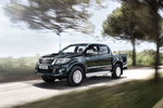 Toyota Hilux 3.0 D-4D 171 CV VXL Pick up Exterior Frontal-Lateral 4 puertas