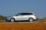 Ford Focus Sportbreak 1.6 TDCi 116 CV Titanium Turismo familiar Plata Perla Exterior Lateral 5 puertas