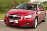 Chevrolet Cruze Gama Cruze 5p Gama Cruze 5p Turismo Velvet Red Exterior Frontal-Lateral 5 puertas