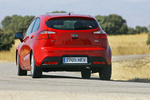 KIA Rio 1.4 CRDi VGT 90 CV Emotion Turismo Signal Red Exterior Posterior 5 puertas