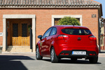 KIA Rio 1.4 CRDi VGT 90 CV Emotion Turismo Signal Red Exterior Lateral-Posterior 5 puertas