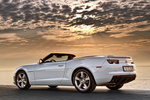 Chevrolet Camaro Gama Camaro Convertible Gama Camaro Convertible Descapotable Exterior Lateral-Posterior 2 puertas