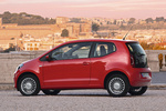 Volkswagen up! Gama up! Gama up! Turismo Rojo Tornado Exterior Lateral 3 puertas