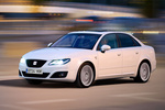 SEAT Exeo 2.0 TDI 143 CV Gama Exeo Turismo Blanco Nevada Exterior Frontal-Lateral 4 puertas