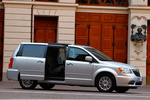 Lancia Voyager Gama Voyager Gama Voyager Monovolumen Exterior Lateral 5 puertas