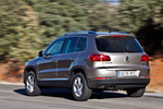 Volkswagen Tiguan  2.0 TDI 140 CV BlueMotion Technology 4Motion DSG Excellence Todo terreno Marr&oacute;n Cashmir Metalizado Exterior Lateral-Posterior 5 puertas