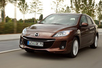 Mazda Mazda3 Gama Mazda3 Gama Mazda3 Turismo Autumn Bronze Mica Exterior Lateral-Frontal 5 puertas