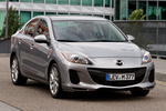 Mazda Mazda3 Gama Mazda3 Gama Mazda3 Turismo Aluminium Metallic Exterior Lateral-Frontal 4 puertas