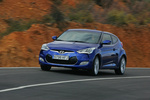Hyundai Veloster 1.6 GDI 140 CV Sport Turismo Blue Ocean Exterior Frontal-Lateral 4 puertas