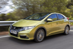 Honda Civic Gama Civic Gama Civic Turismo Verde Lima Metalizado Exterior Frontal-Lateral 5 puertas