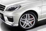 Mercedes-Benz Clase M 63 AMG Gama 63 AMG Todo terreno Exterior Llanta 5 puertas