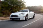 Jaguar XK XKR-S 5.0 V8 550 CV Convertible 2012 XKR-S Descapotable Exterior Frontal-Lateral 2 puertas