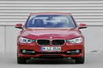 BMW Serie 3 328i (245CV) Sport Line Turismo Melbourne Rot Metalizado Exterior Frontal 4 puertas