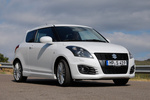 Suzuki Swift Sport Sport Turismo Blanco Perlado Exterior Lateral-Frontal 3 puertas