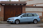 Volkswagen Passat Variant BlueMotion 1.6 TDI 105 CV BlueMotion Turismo familiar Azul Glaciar Metalizado Exterior Lateral 5 puertas