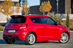 Suzuki Swift Sport Sport Turismo Rojo Ablace Perlado Exterior Posterior-Lateral 3 puertas