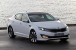 KIA Optima Gama Optima Gama Optima Turismo Snow White Exterior Lateral-Frontal 4 puertas