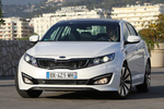 KIA Optima Gama Optima Gama Optima Turismo Snow White Exterior Frontal-Lateral 4 puertas