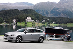 Volvo V60 Plug-in Hybrid Plug-in Hybrid Turismo familiar Silver Electric Exterior Lateral-Frontal 5 puertas