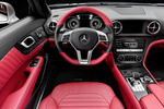 Mercedes-Benz Clase SL SL 500 435 CV Gama SL Descapotable Interior Volante 2 puertas