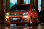 Fiat Panda Gama Panda 2012 Gama Panda (Gama 2012) Turismo Rojo Geranio Exterior Lateral-Frontal 5 puertas