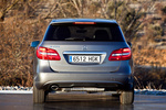 Mercedes-Benz Clase B B 200 BlueEFFICIENCY 156 CV Gama Clase B Monovolumen Gris monta&ntilde;a metalizado Exterior Posterior 5 puertas