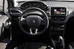 Peugeot 208 Gama 208 Gama 208 Turismo Interior Salpicadero 3 puertas