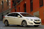 Hyundai i40 Gama i40 Gama i40 Turismo Creamy White Exterior Lateral-Frontal 5 puertas