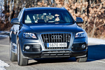 Audi Q5 hybrid quattro 245 CV hybrid quattro Todo terreno Gris Daytona efecto perla Exterior Frontal-Lateral 5 puertas
