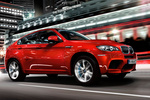 BMW X6 M (555 CV) M Todo terreno Karmesinrot Exterior Lateral-Frontal 5 puertas